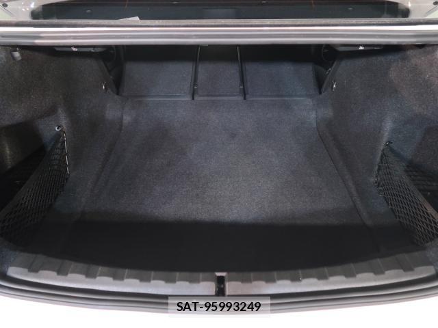 Bmw 3 SERIES 2019-08 8098201-11