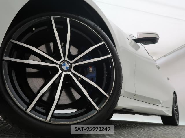 Bmw 3 SERIES 2019-08 8098201-3