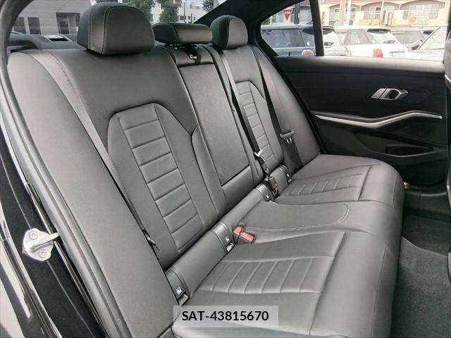 Bmw 3 SERIES 2019-09 8098199-7