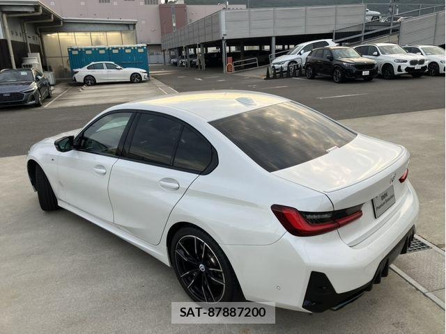 Bmw 3 SERIES 2023-02 8098186-2