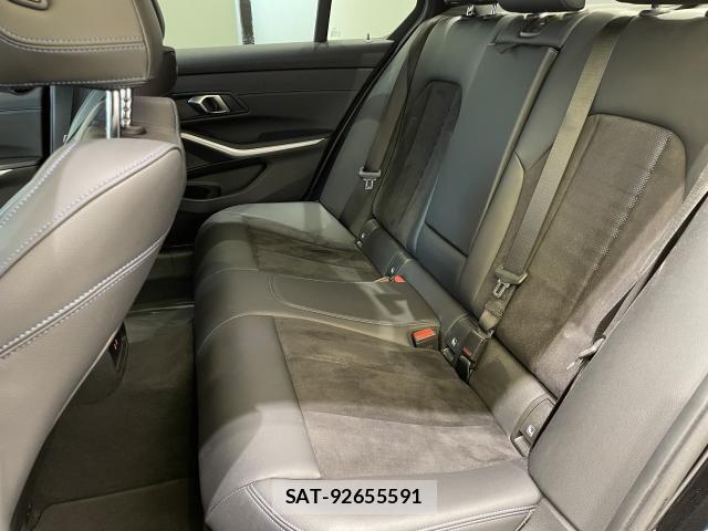 Bmw 3 SERIES 2024-06 8098196-11