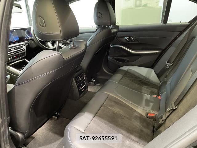 Bmw 3 SERIES 2024-06 8098196-12