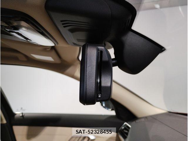 Bmw 3 SERIES 2021-07 8098202-23