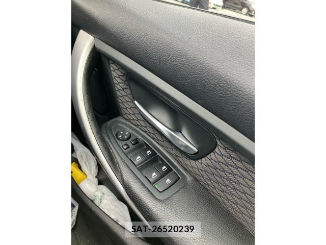Bmw 3 SERIES 2014-01 8098207-17