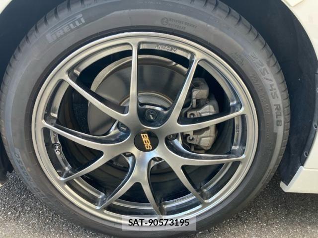 Bmw 3 SERIES 2018-12 8129158-28
