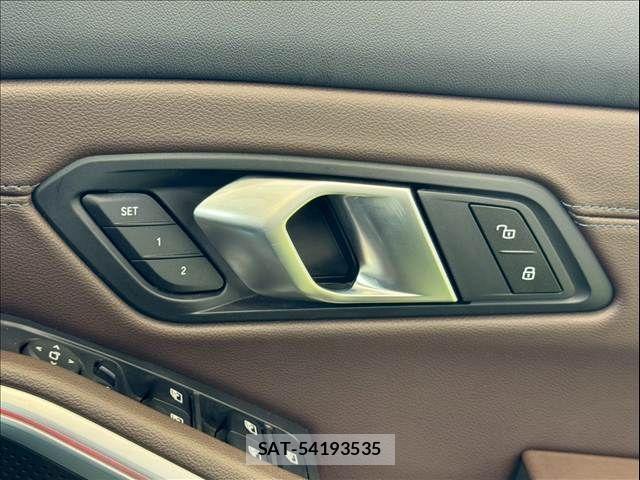 Bmw 3 SERIES 2023-12 8145511-9
