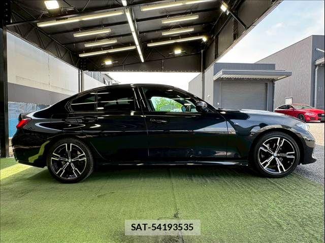 Bmw 3 SERIES 2023-12 8145511-17