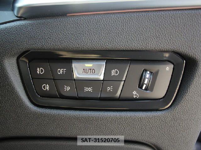 Bmw 3 SERIES 2021-02 8158032-17