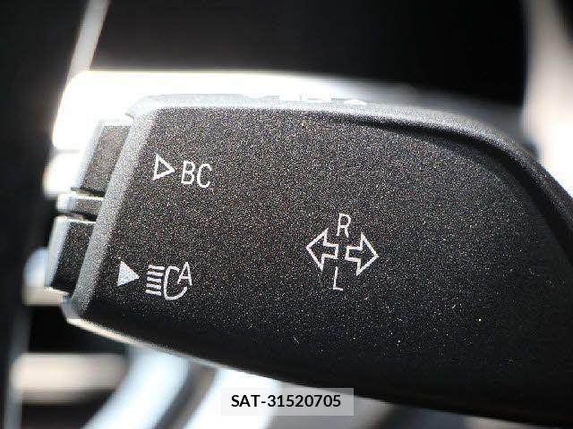 Bmw 3 SERIES 2021-02 8158032-18