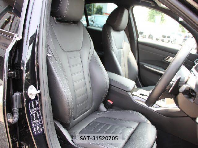 Bmw 3 SERIES 2021-02 8158032-4