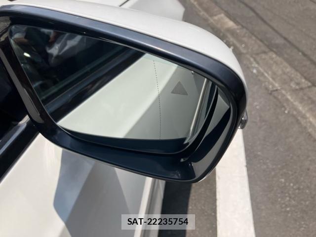 Bmw 3 SERIES 2019-08 8206558-25