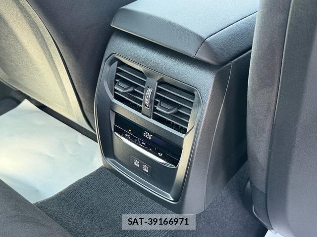 Bmw 3 SERIES 2025-12 8206553-17