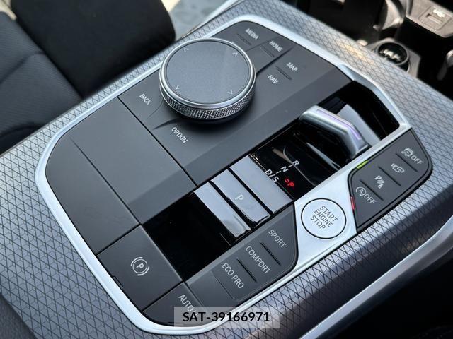 Bmw 3 SERIES 2025-12 8206553-20
