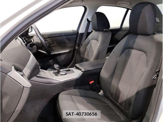 Bmw 3 SERIES 2019-03 8206559-9