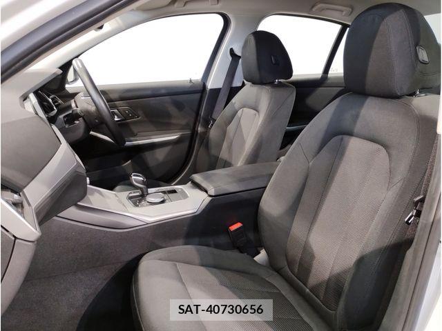 Bmw 3 SERIES 2019-03 8206559-10