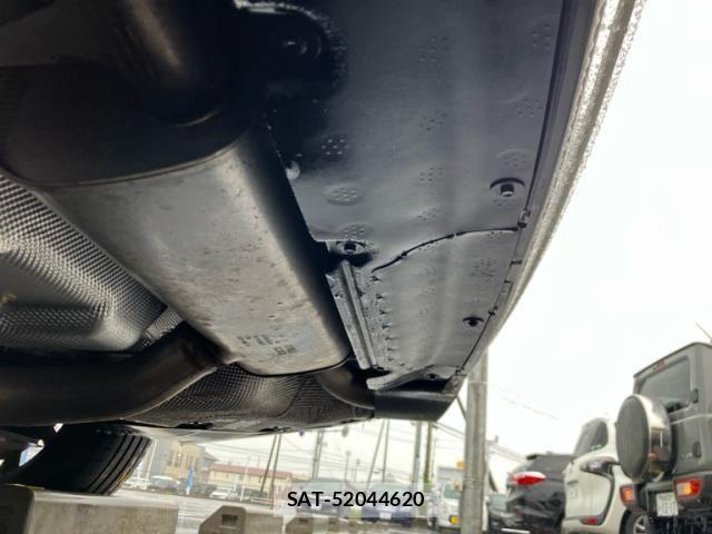 Bmw 3 SERIES 2021-11 8206561-8