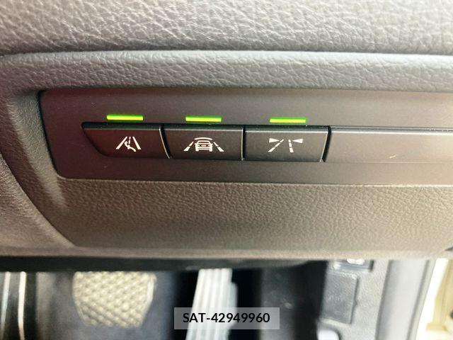 Bmw 3 SERIES 2017-07 8206563-21