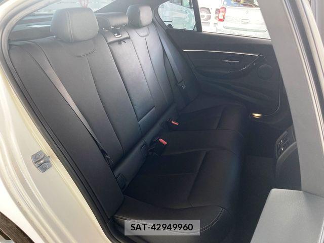 Bmw 3 SERIES 2017-07 8206563-27