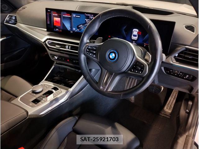 Bmw 3 SERIES 2022-11 8206555-1