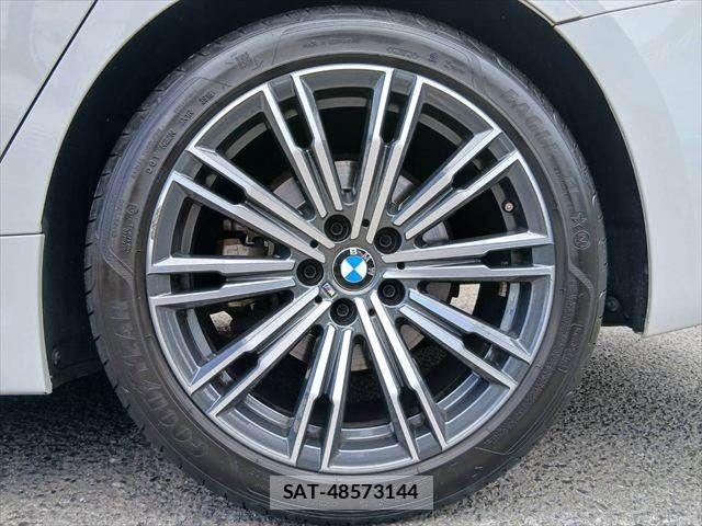 Bmw 3 SERIES 2019-04 8206560-12