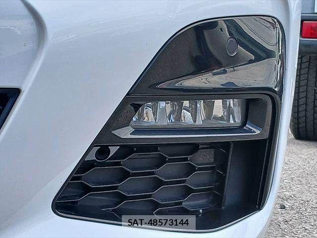 Bmw 3 SERIES 2019-04 8206560-23