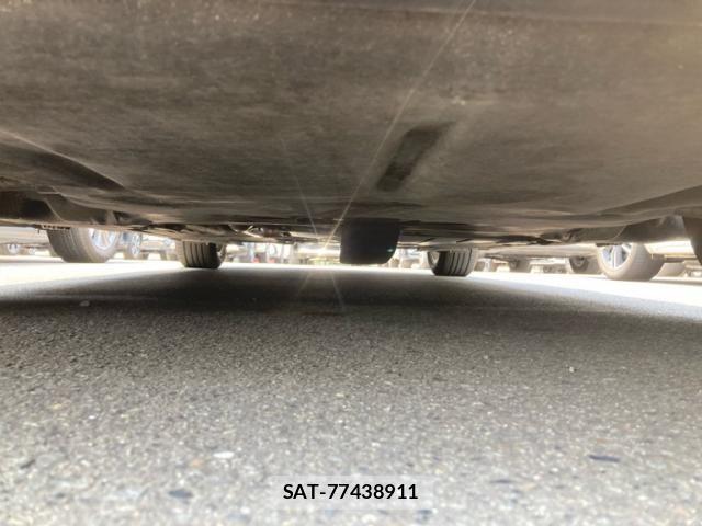 Bmw 3 SERIES 2018-02 8229018-3