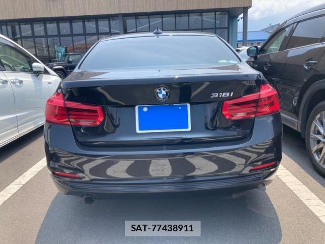 Bmw 3 SERIES 2018-02 8229018-7