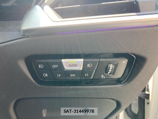 Bmw 3 SERIES 2019-10 8229010-18