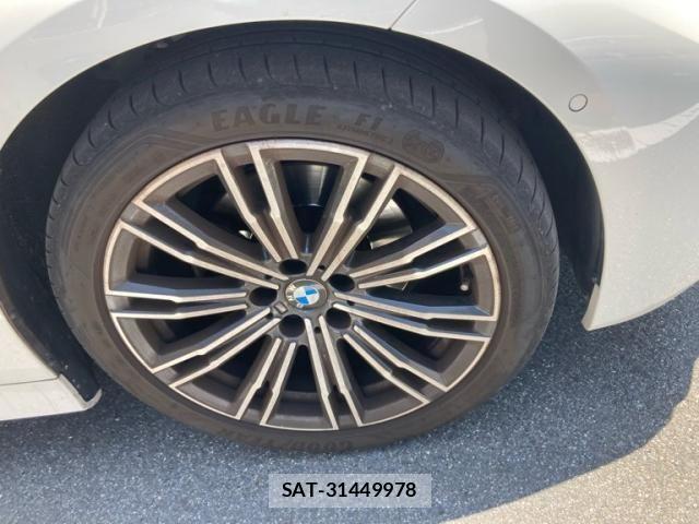 Bmw 3 SERIES 2019-10 8229010-6