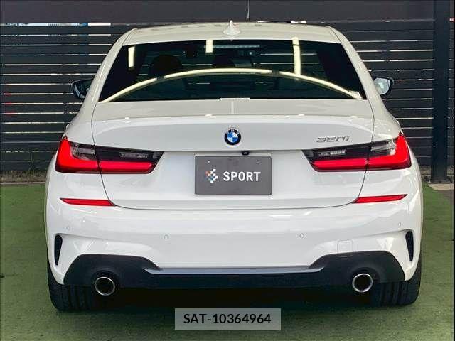 Bmw 3 SERIES 2019-02 8244688-15