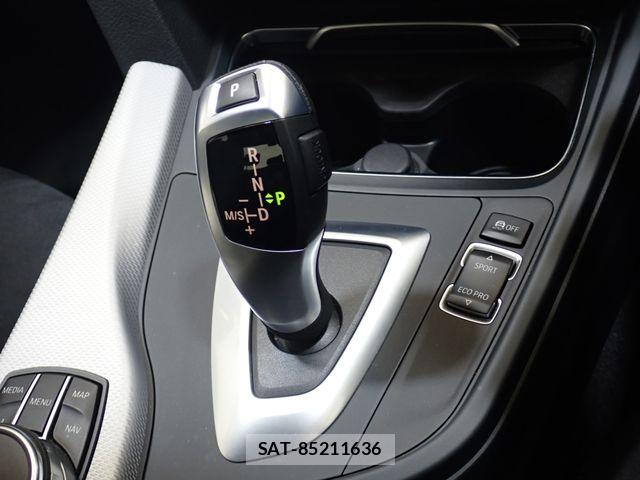 Bmw 3 SERIES 2017-06 8244689-15