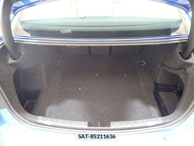 Bmw 3 SERIES 2017-06 8244689-26