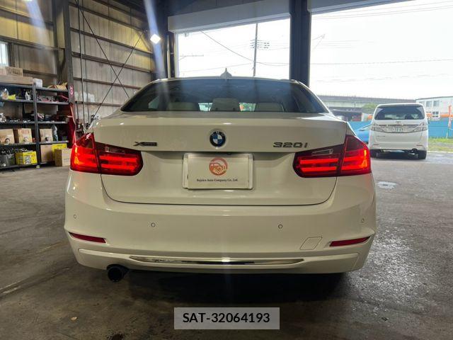 Bmw 3 SERIES 2013-08 8313315-5