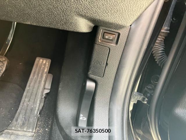 Bmw 3 SERIES 2018-08 8313305-26