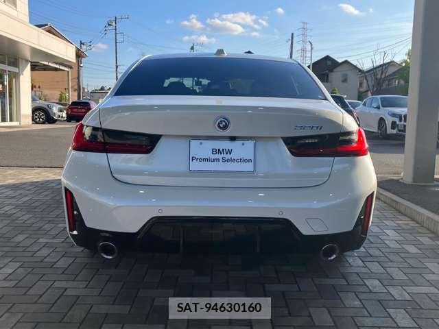 Bmw 3 SERIES 2023-01 8313298-4