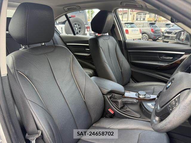 Bmw 3 SERIES 2017-06 8313313-6
