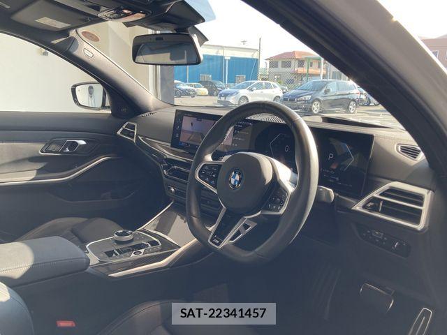 Bmw 3 SERIES 2025-12 8313295-14