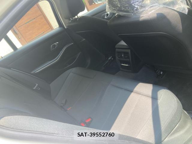 Bmw 3 SERIES 2019-08 8313303-13