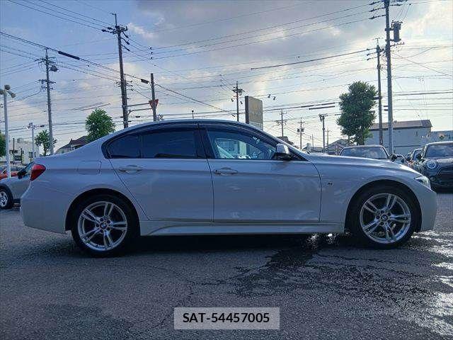 Bmw 3 SERIES 2017-07 8335039-15
