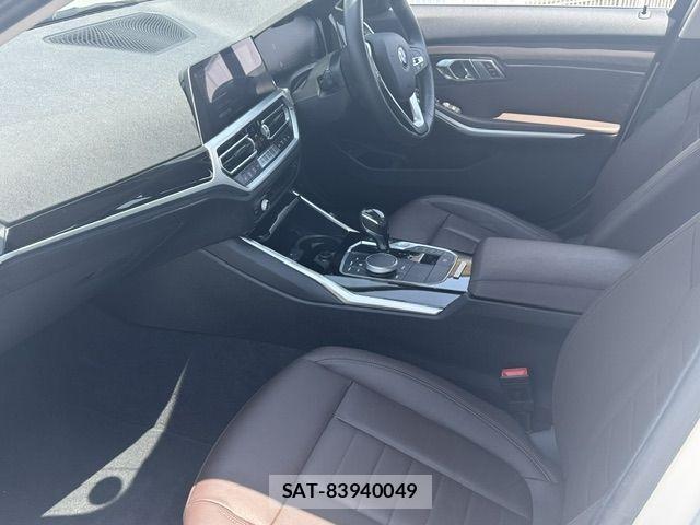 Bmw 3 SERIES 2019-06 8335035-11