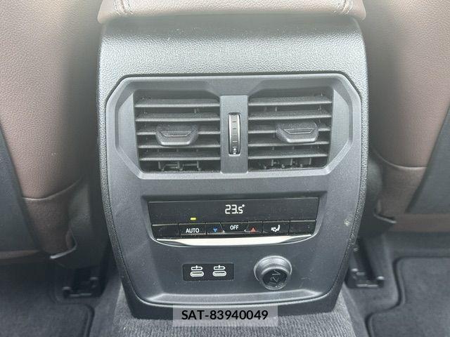 Bmw 3 SERIES 2019-06 8335035-16