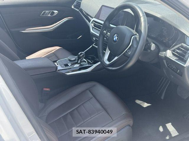 Bmw 3 SERIES 2019-06 8335035-1