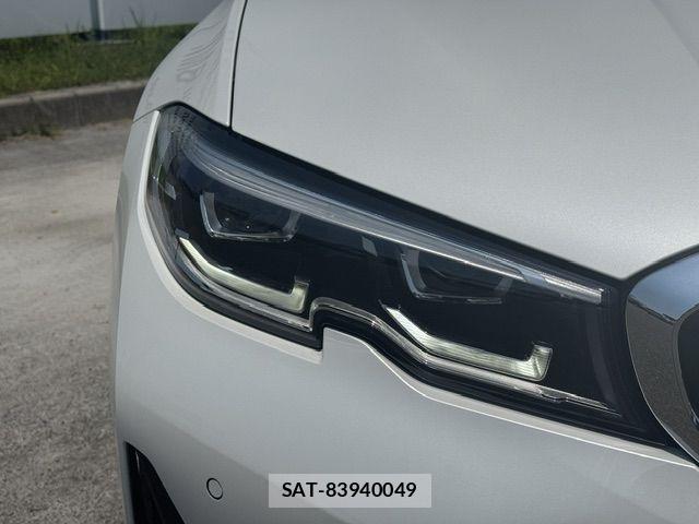 Bmw 3 SERIES 2019-06 8335035-4