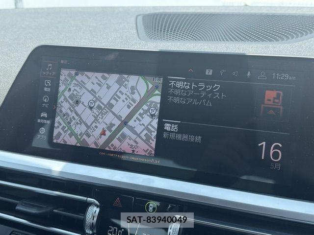 Bmw 3 SERIES 2019-06 8335035-7