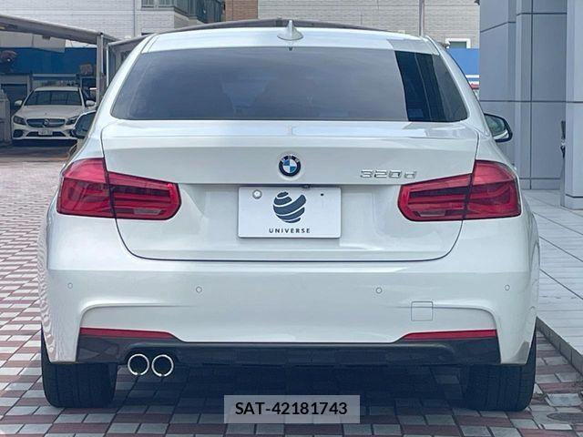 Bmw 3 SERIES 2018-08 8335038-15
