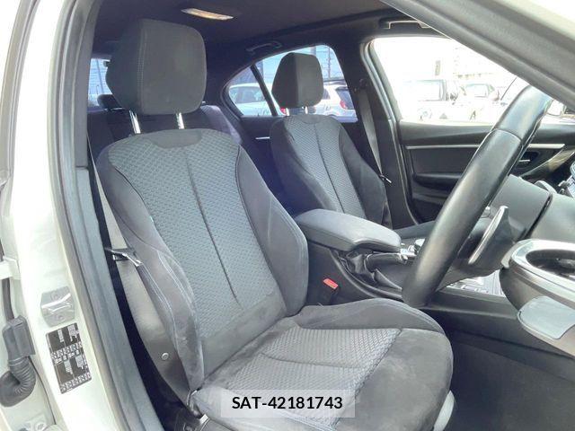 Bmw 3 SERIES 2018-08 8335038-8