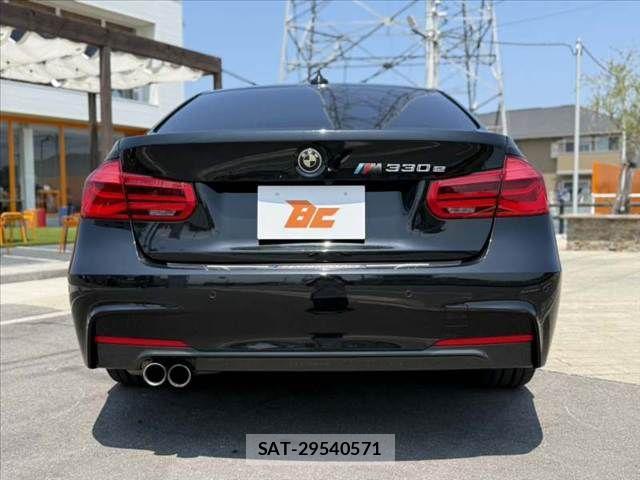 Bmw 3 SERIES 2016-09 8335045-13