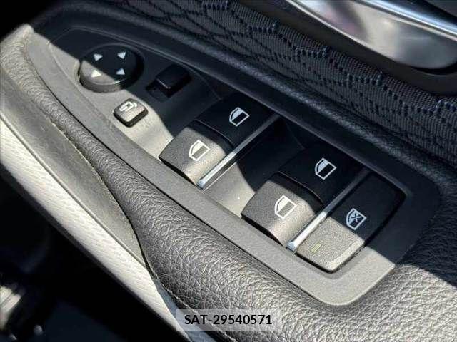 Bmw 3 SERIES 2016-09 8335045-26