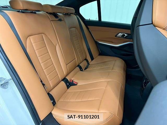 Bmw 3 SERIES 2022-10 8335033-9