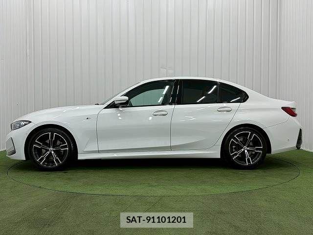 Bmw 3 SERIES 2022-10 8335033-13